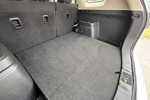 2013 Mitsubishi Outlander ES ZJ