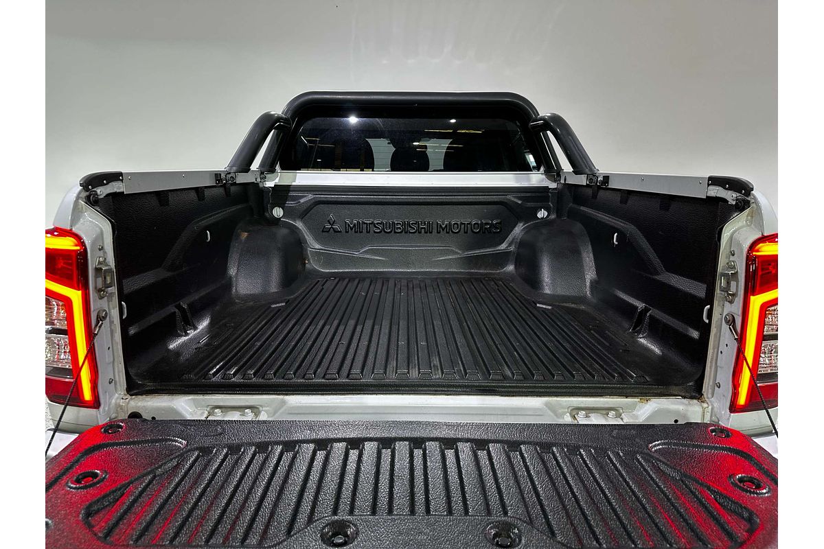 2020 Mitsubishi Triton GLX-R MR 4X4