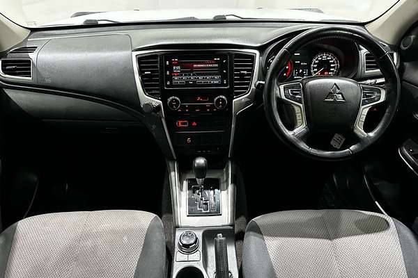 2020 Mitsubishi Triton GLX-R MR 4X4