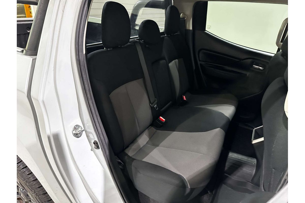 2020 Mitsubishi Triton GLX-R MR 4X4