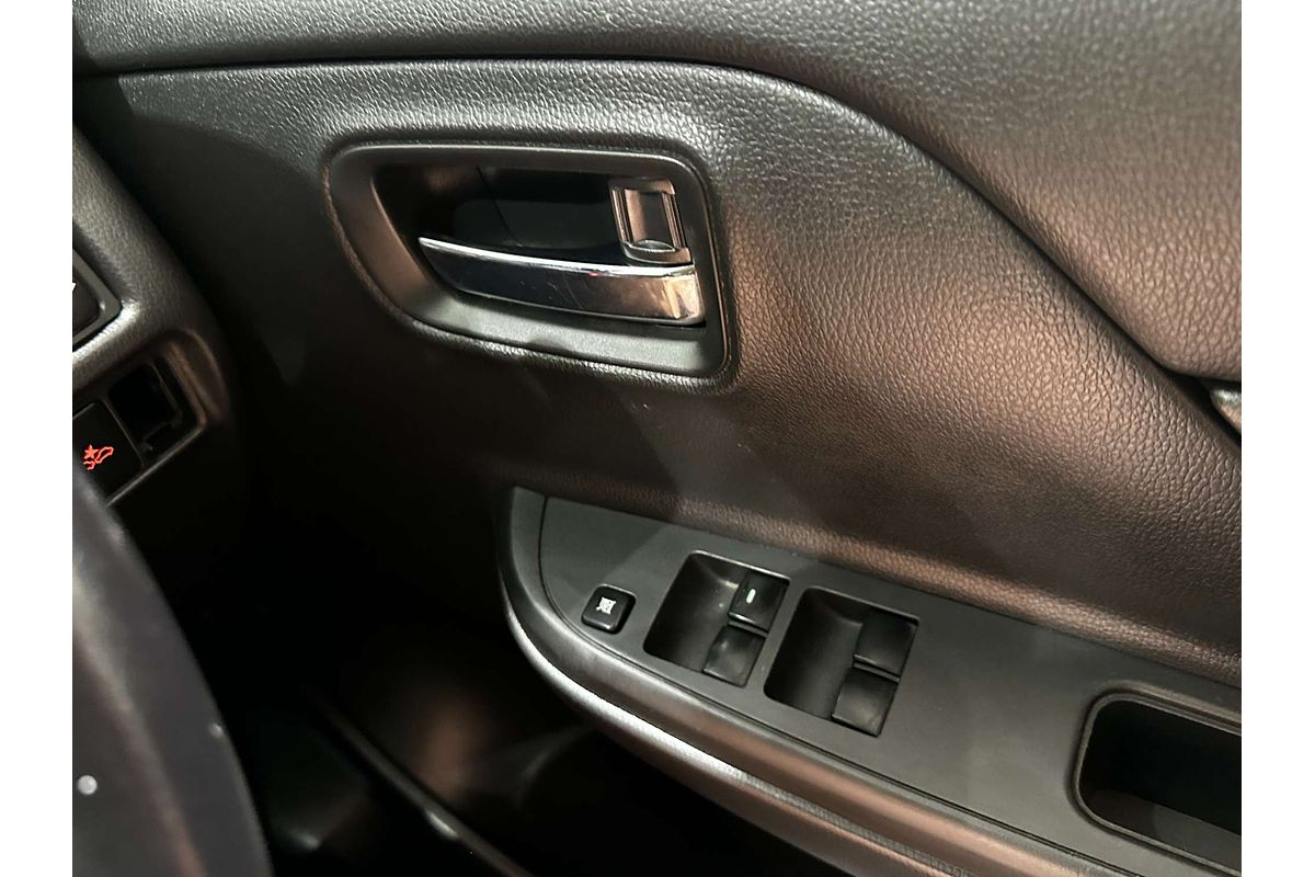 2020 Mitsubishi Triton GLX-R MR 4X4