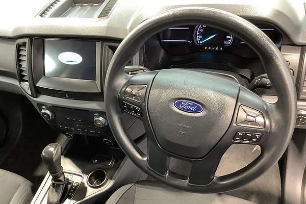 2017 Ford Everest Ambiente UA 3.2L