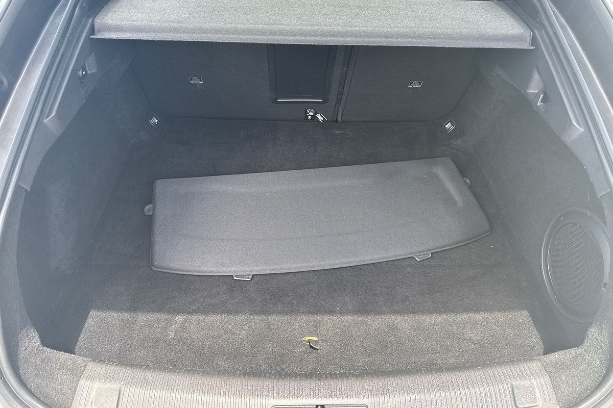 2021 Peugeot 508 GT R8