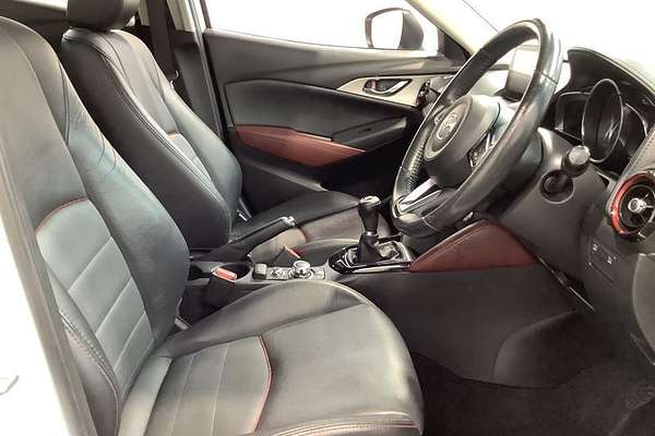 2017 Mazda CX-3 sTouring DK