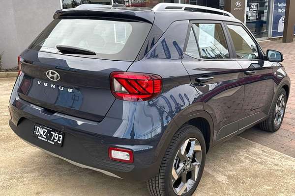 2024 Hyundai Venue Active QX.V5