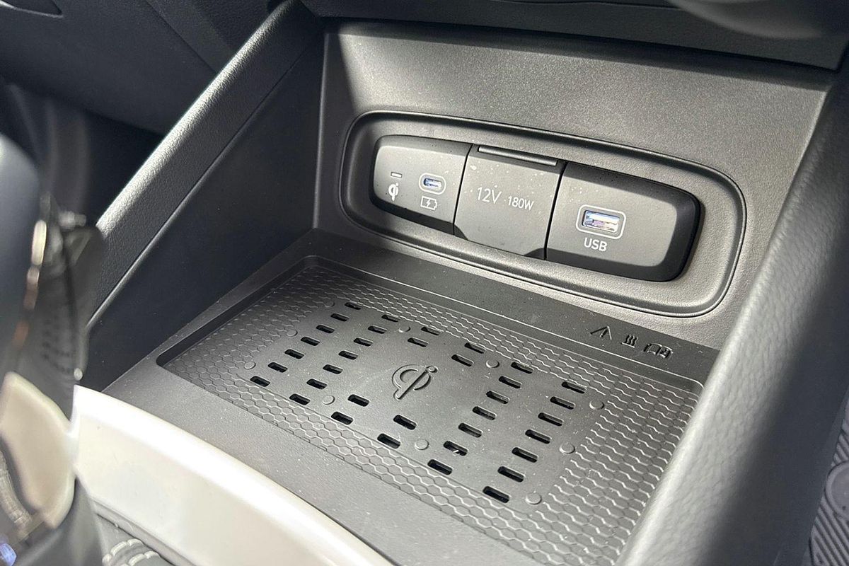 2024 Hyundai Venue Active QX.V5