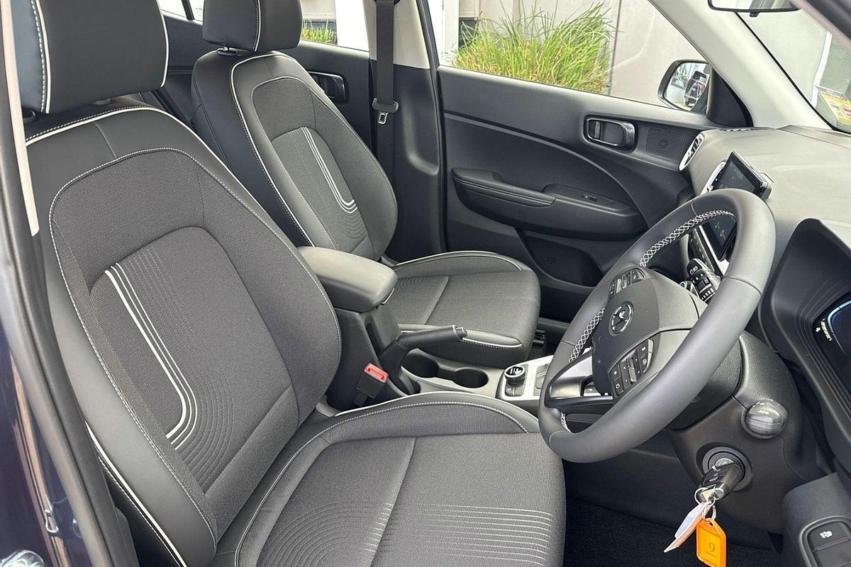 2024 Hyundai Venue Active QX.V5