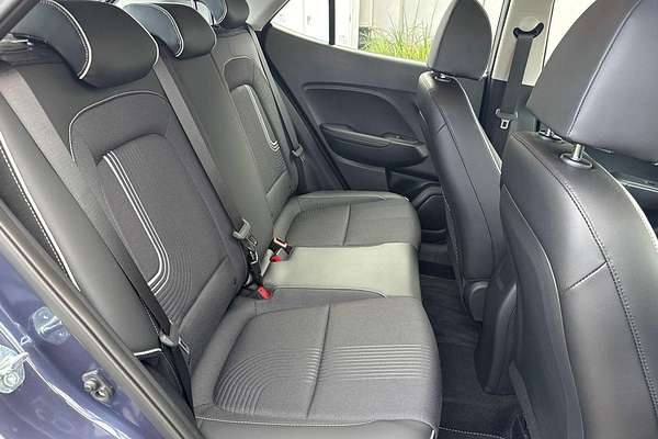 2024 Hyundai Venue Active QX.V5