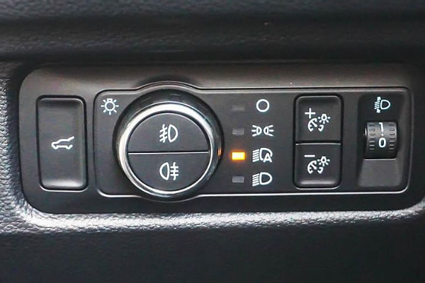 2025 Ford Everest Sport Bi-Turbo 2.0L