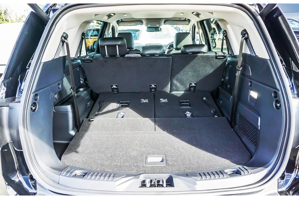 2025 Ford Everest Sport Bi-Turbo 2.0L