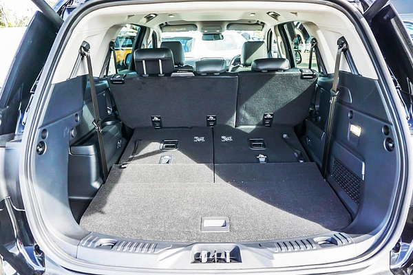 2025 Ford Everest Sport Bi-Turbo 2.0L