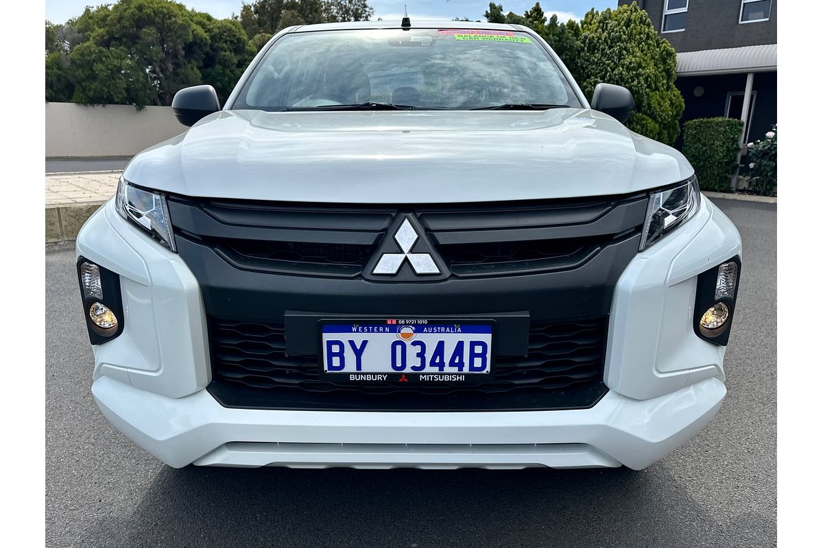 2023 Mitsubishi Triton GLX+ MR 4X4