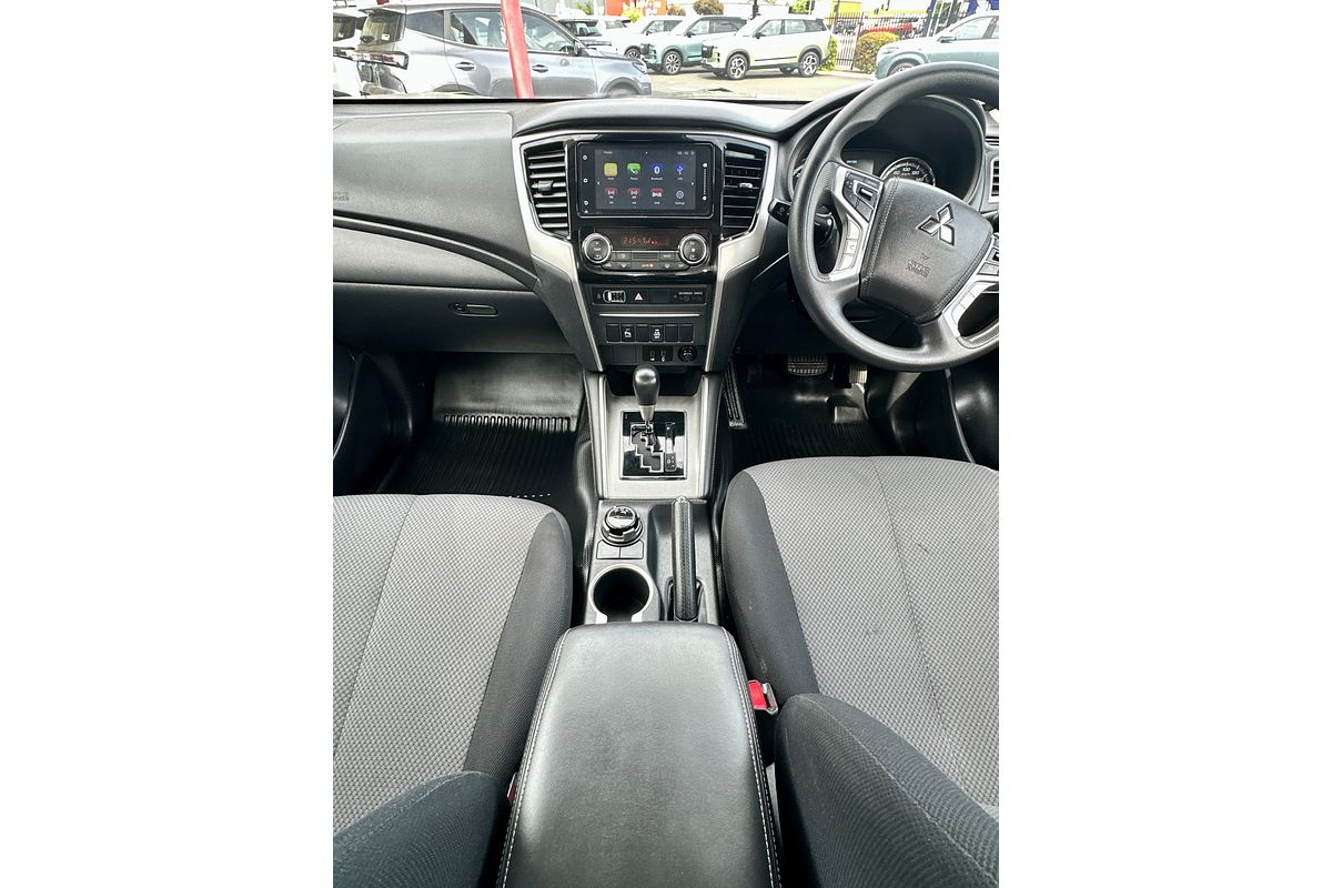 2023 Mitsubishi Triton GLX+ MR 4X4