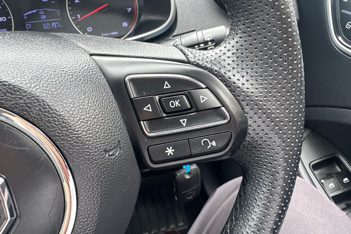 2022 MG ZS Excite AZS1