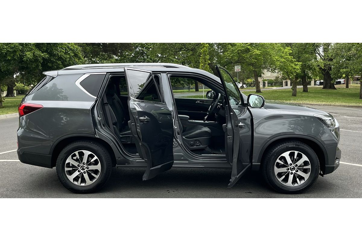 2023 SsangYong Rexton Ultimate Y461
