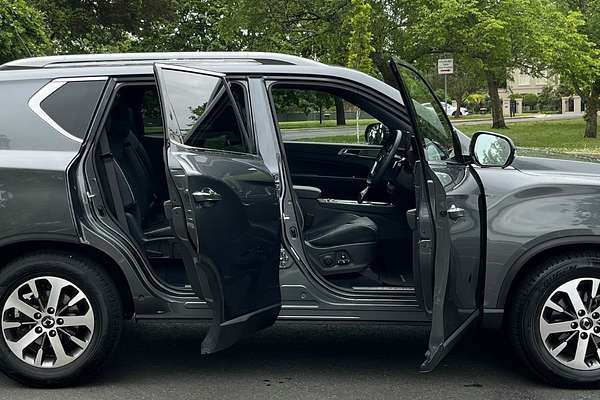2023 SsangYong Rexton Ultimate Y461