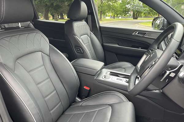 2023 SsangYong Rexton Ultimate Y461