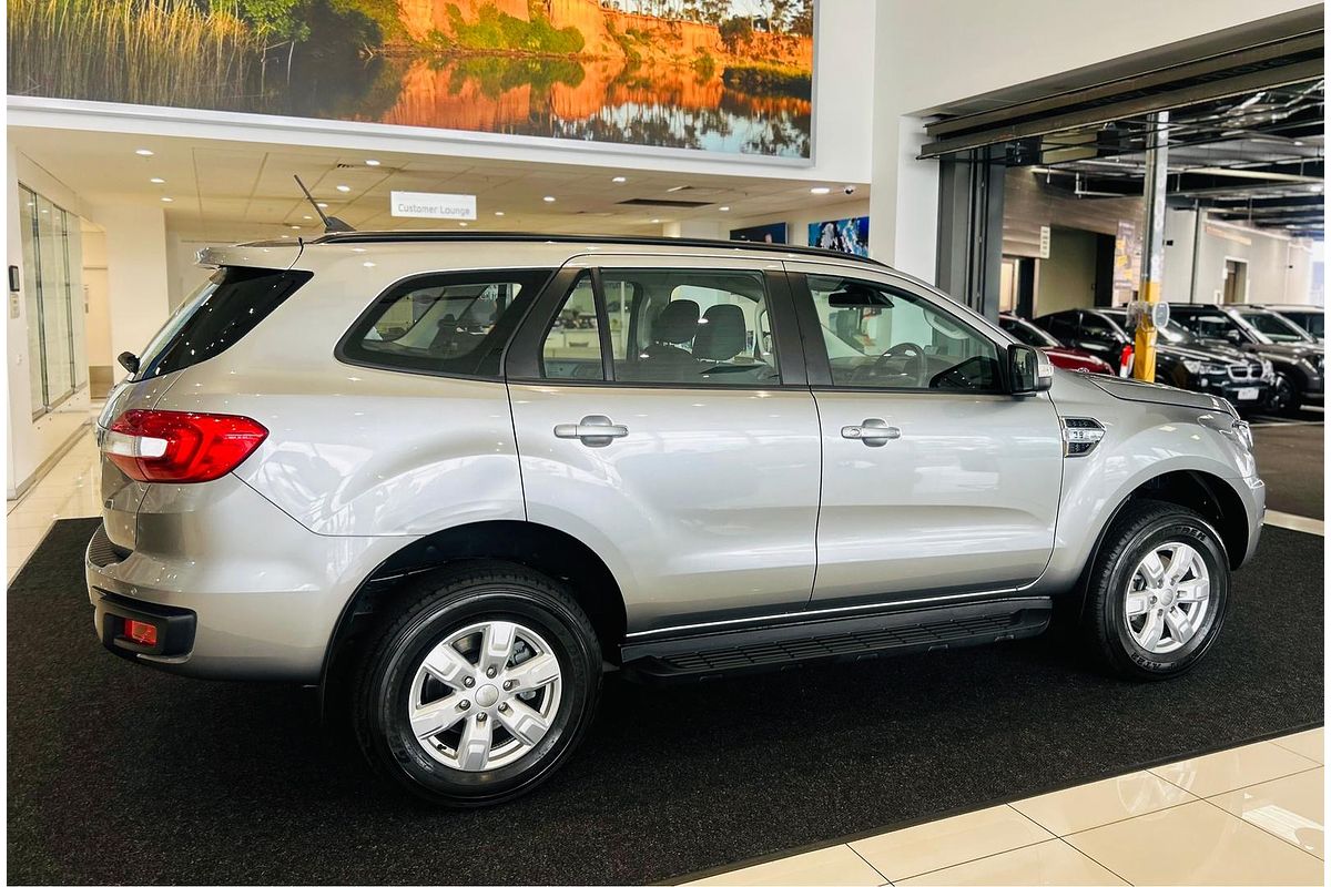 2022 Ford Everest Ambiente UA II 3.2L