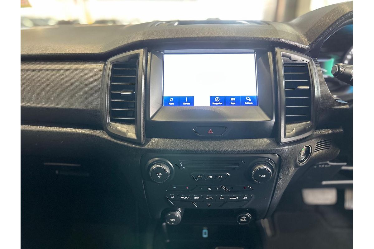 2022 Ford Everest Ambiente UA II 3.2L