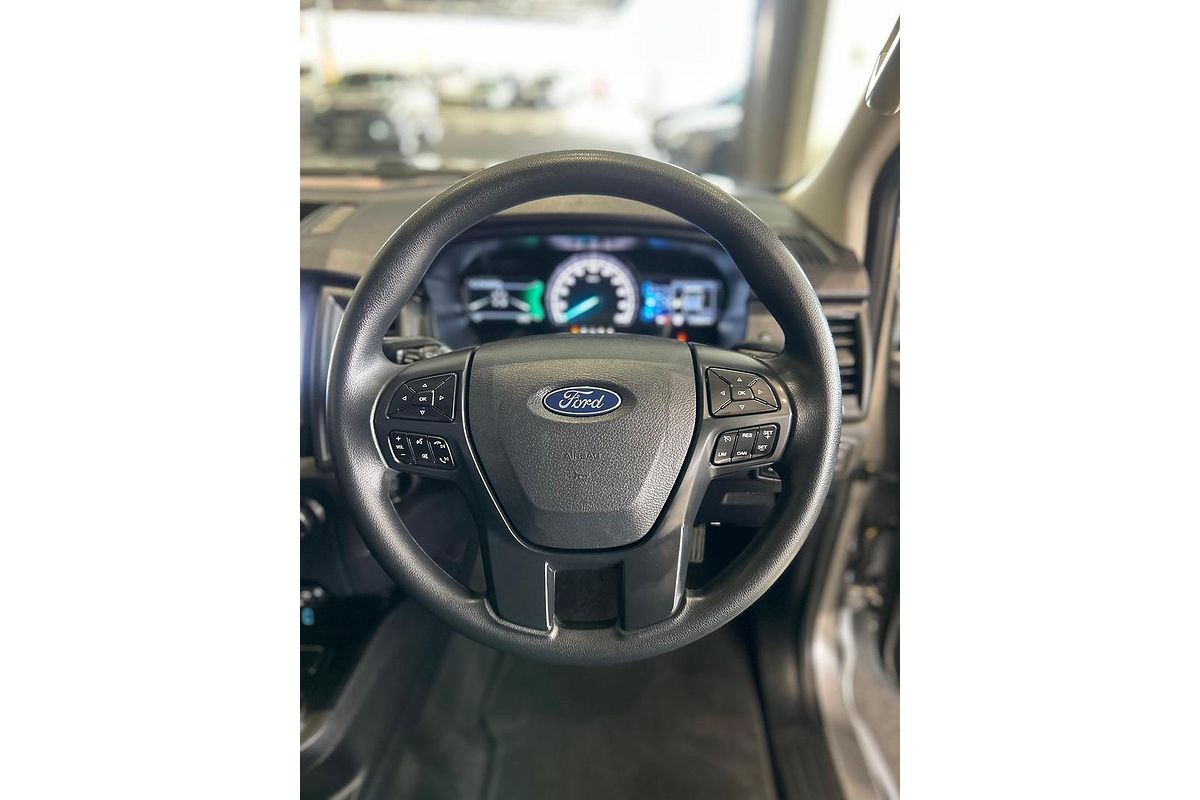 2022 Ford Everest Ambiente UA II 3.2L