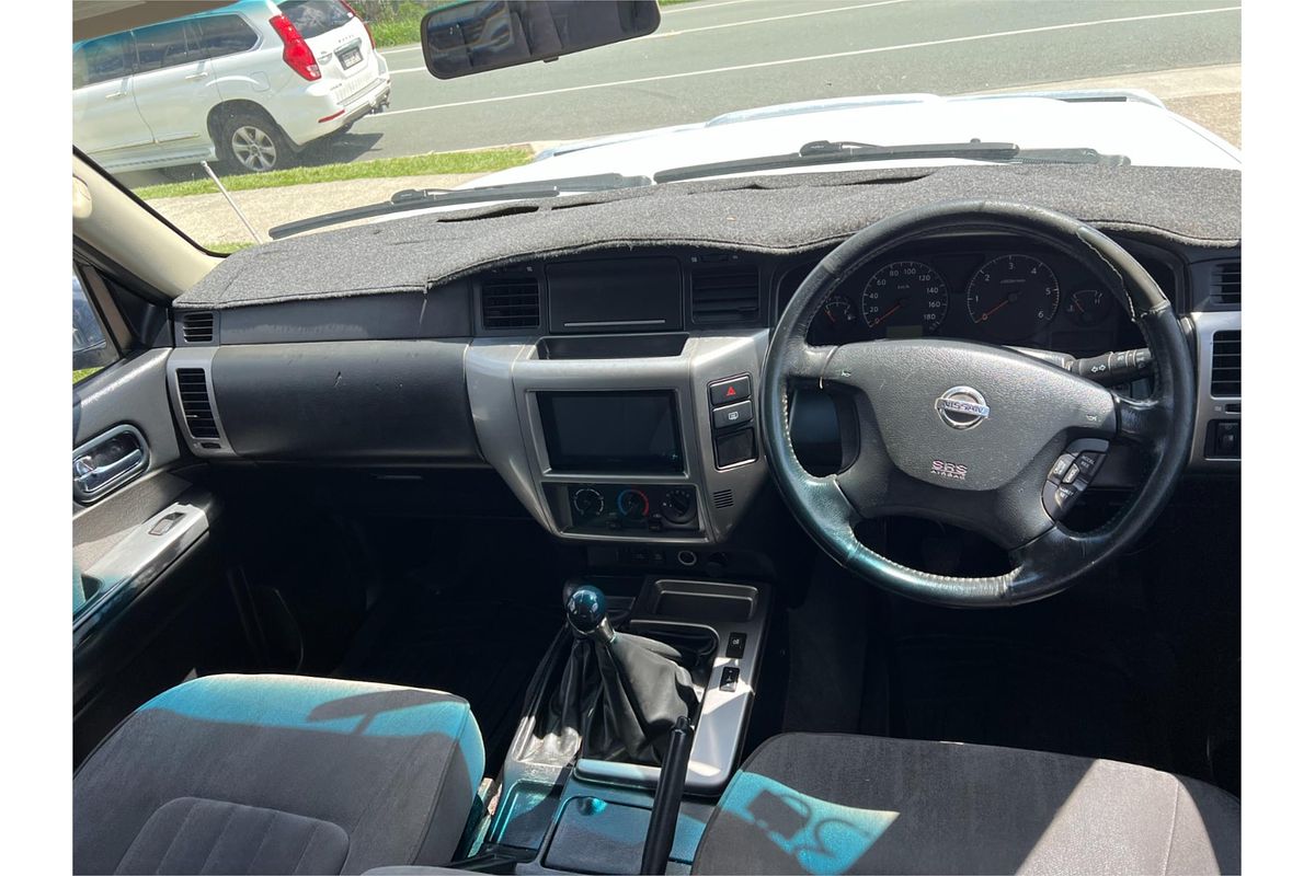 2011 Nissan Patrol ST GU 7