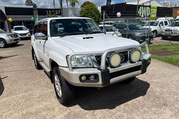 2011 Nissan Patrol ST GU 7