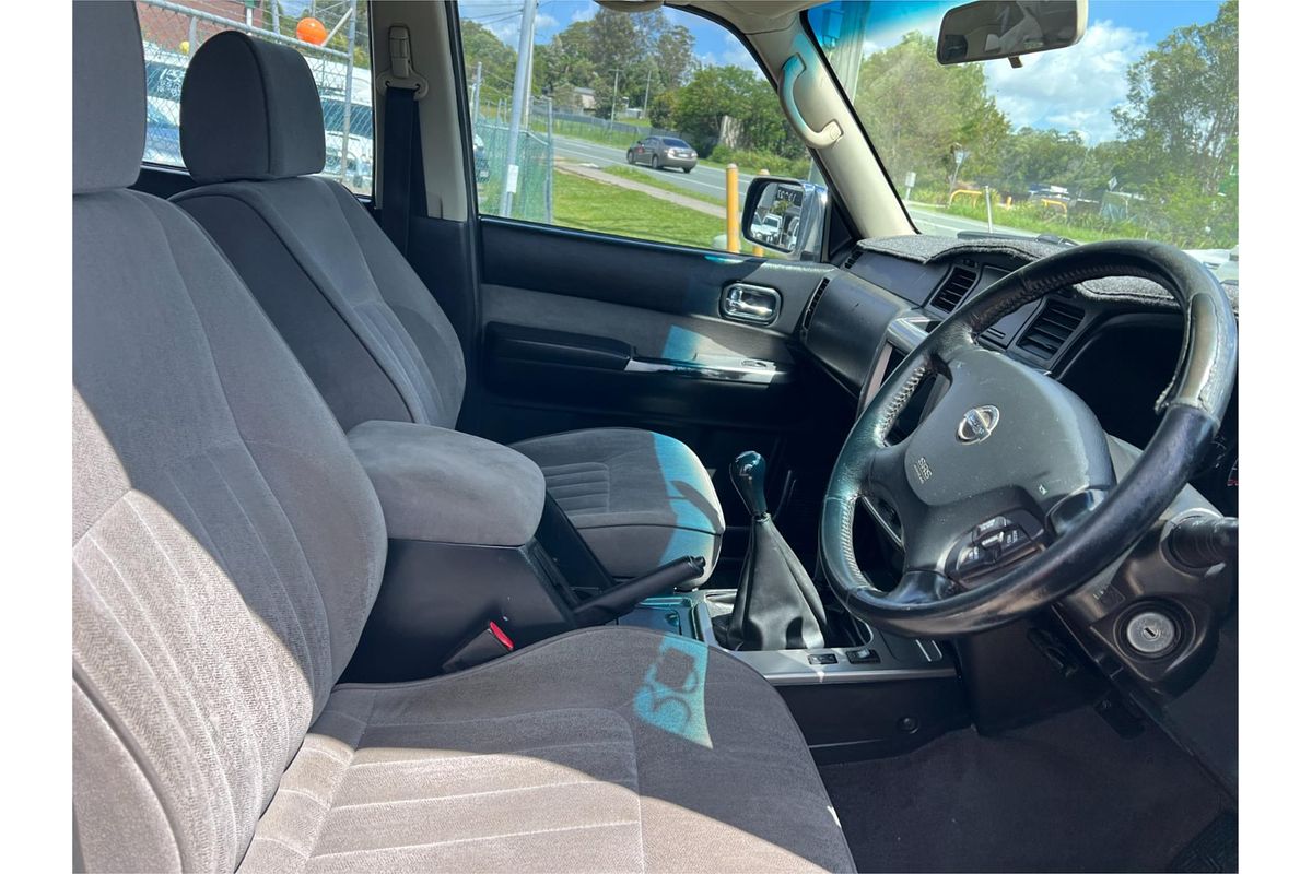 2011 Nissan Patrol ST GU 7