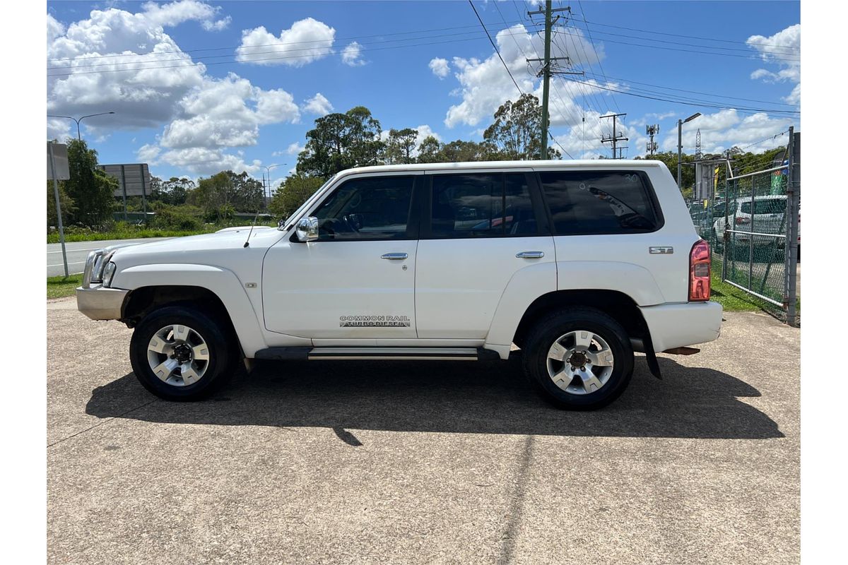 2011 Nissan Patrol ST GU 7