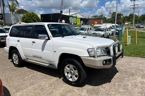 2011 Nissan Patrol ST GU 7