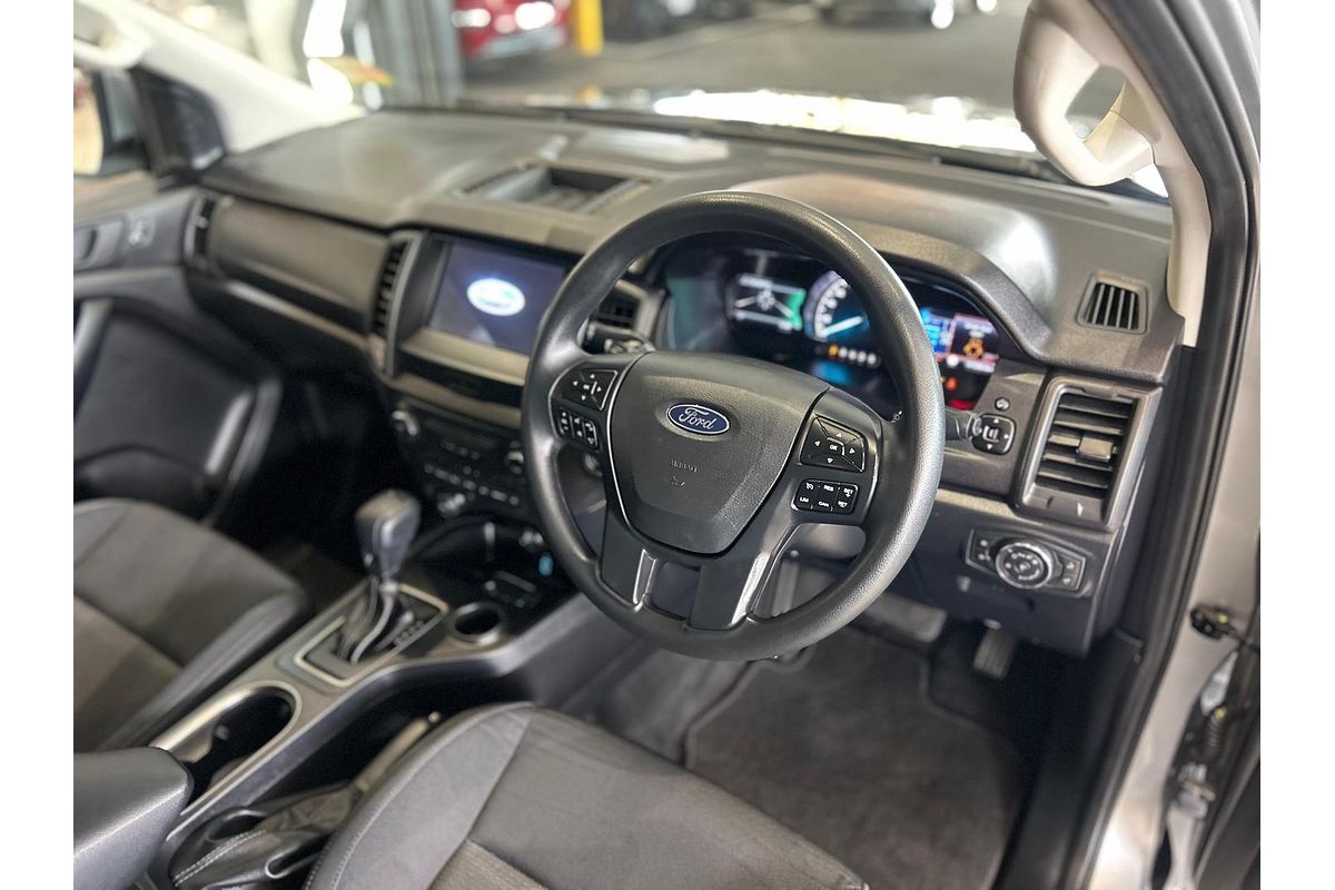 2022 Ford Everest Ambiente UA II 3.2L