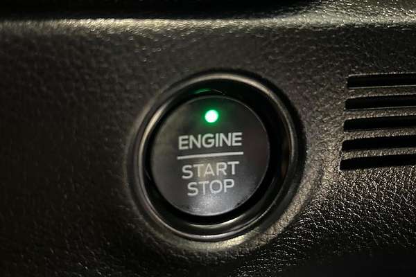 2022 Ford Everest Ambiente UA II 3.2L