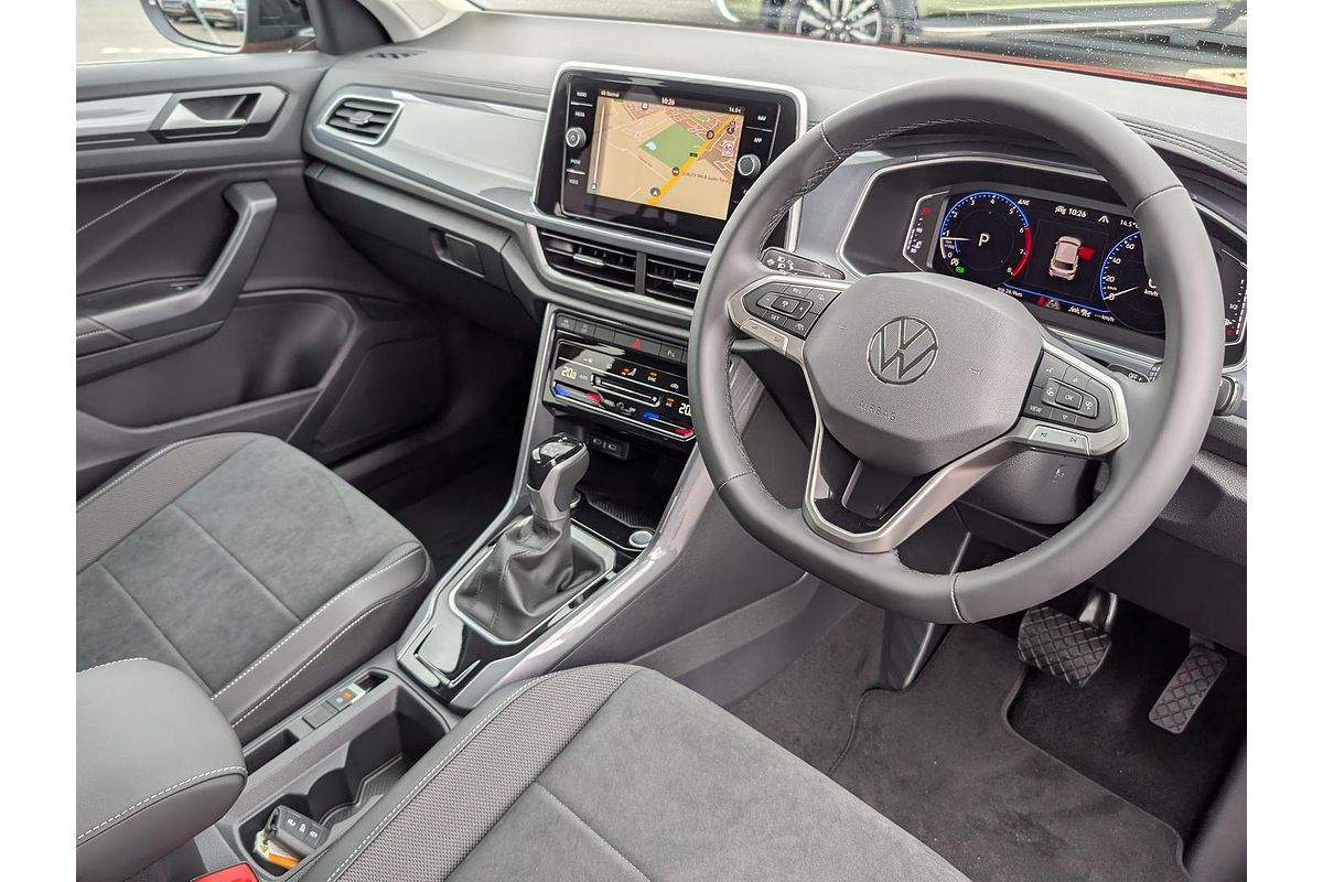 2025 Volkswagen T-Roc 110TSI Style D11