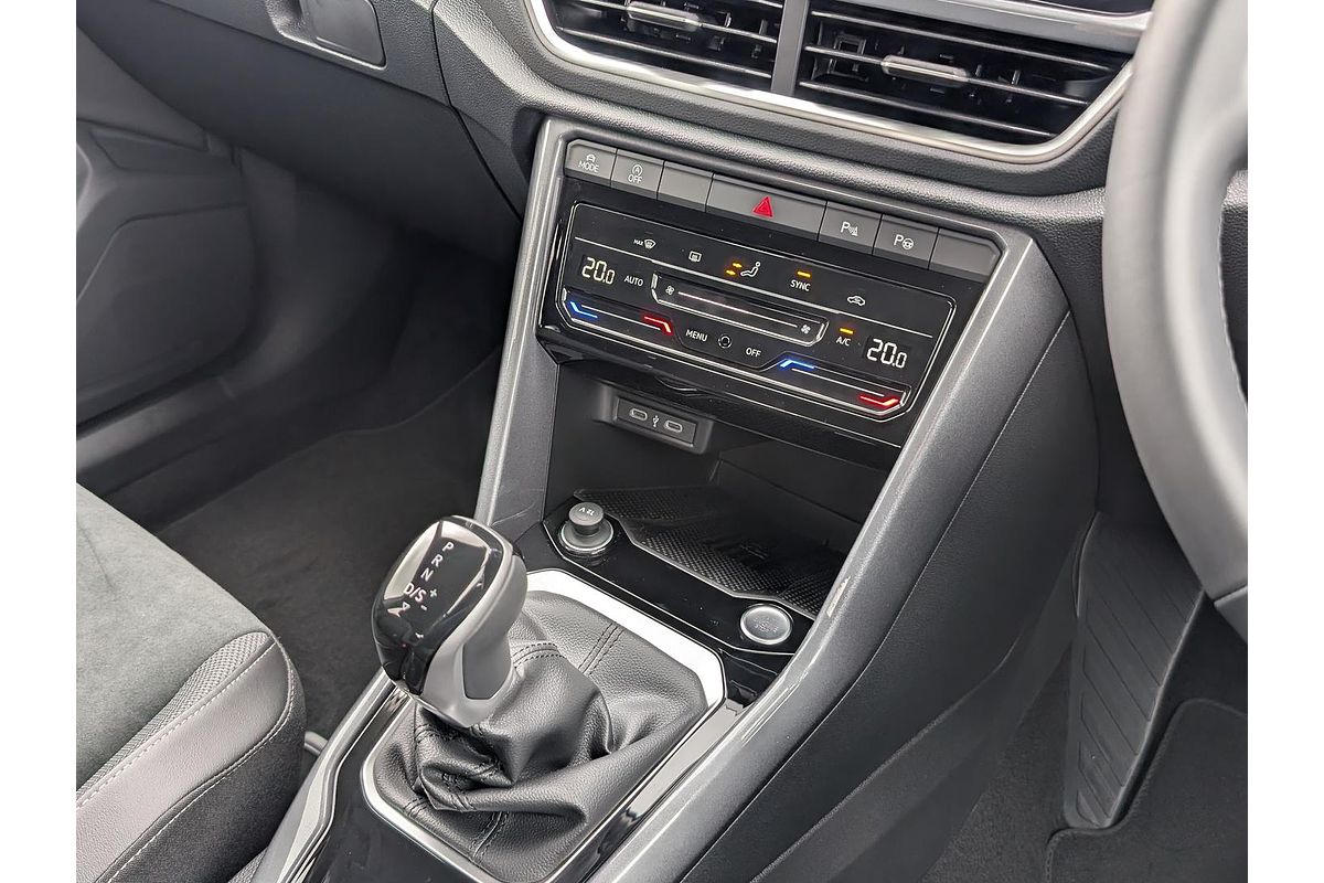 2025 Volkswagen T-Roc 110TSI Style D11