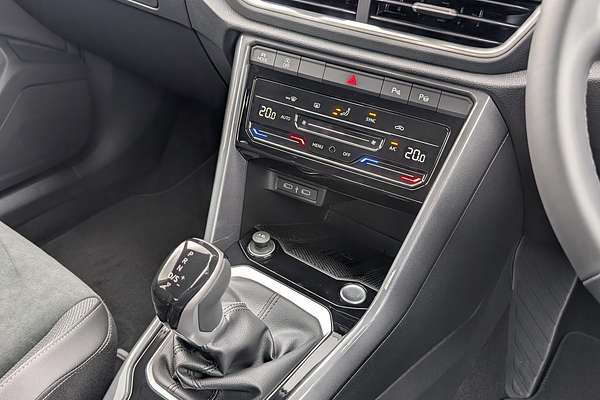 2025 Volkswagen T-Roc 110TSI Style D11