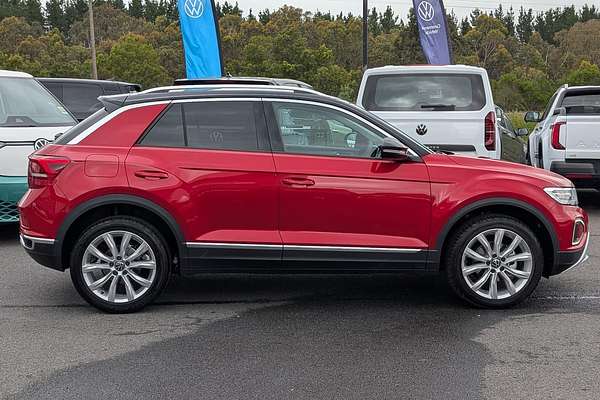 2025 Volkswagen T-Roc 110TSI Style D11