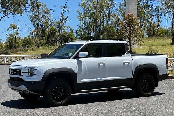 2025 BYD SHARK 6 Premium All Wheel Drive