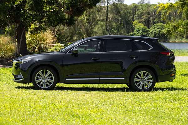 2022 Mazda CX-9 Azami LE TC
