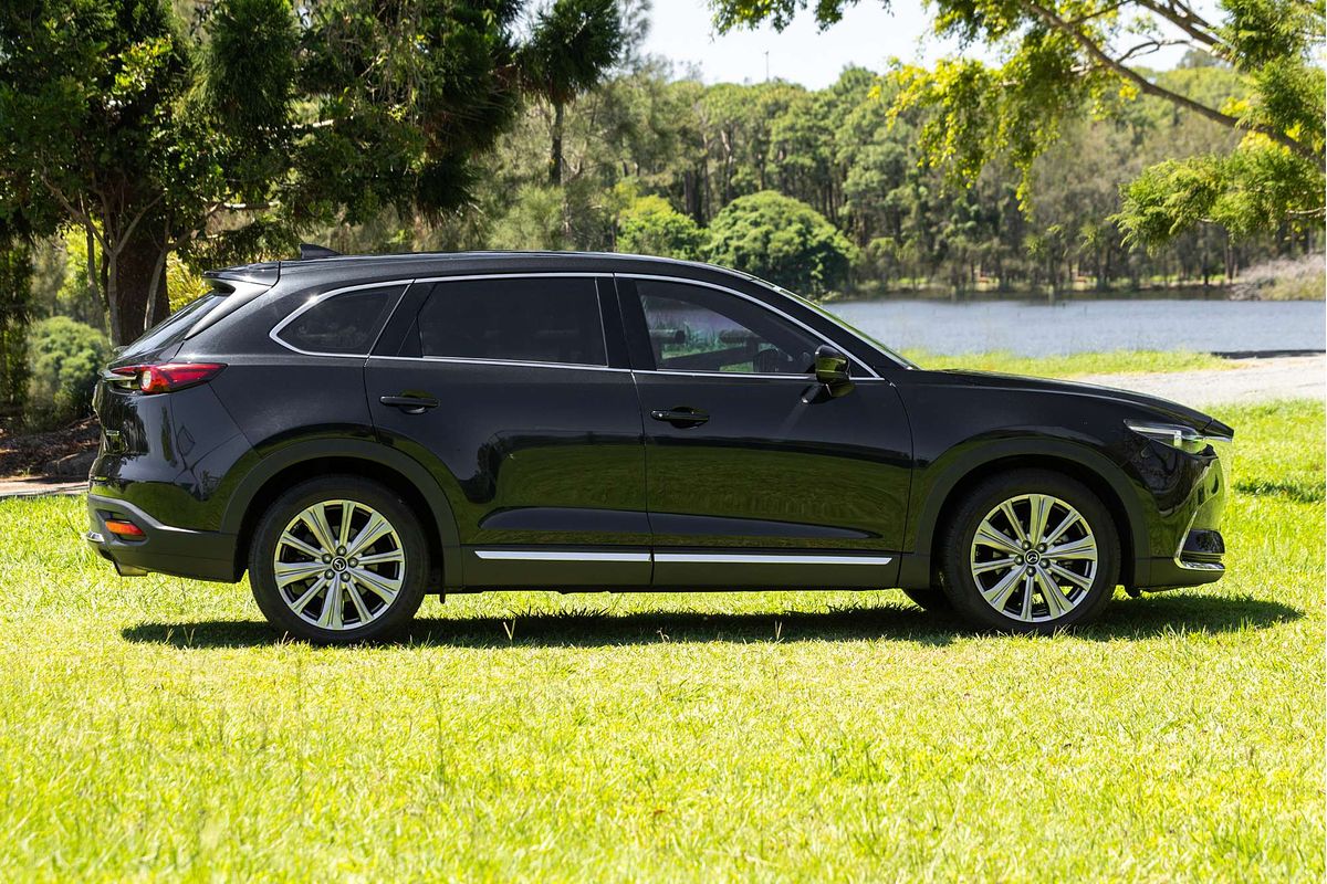 2022 Mazda CX-9 Azami LE TC