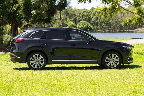 2022 Mazda CX-9 Azami LE TC