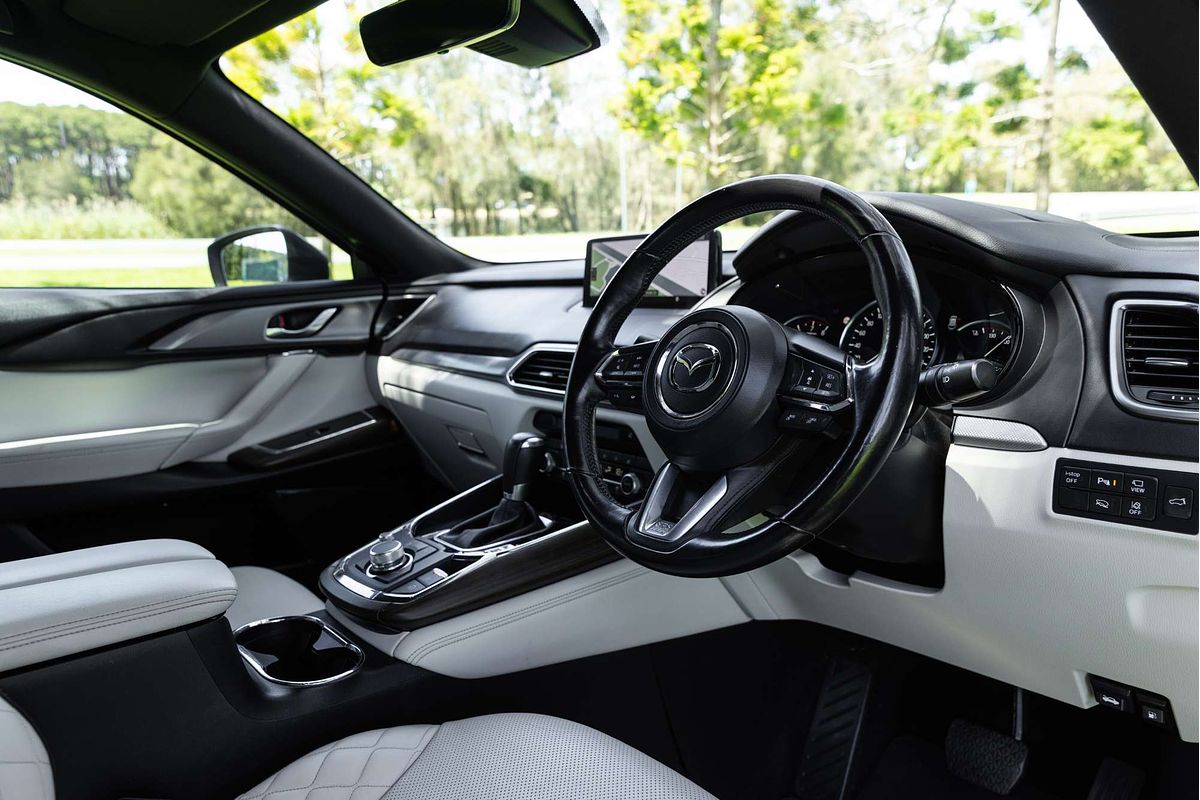 2022 Mazda CX-9 Azami LE TC