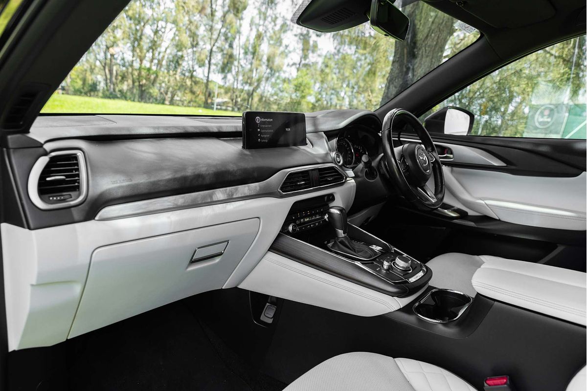 2022 Mazda CX-9 Azami LE TC