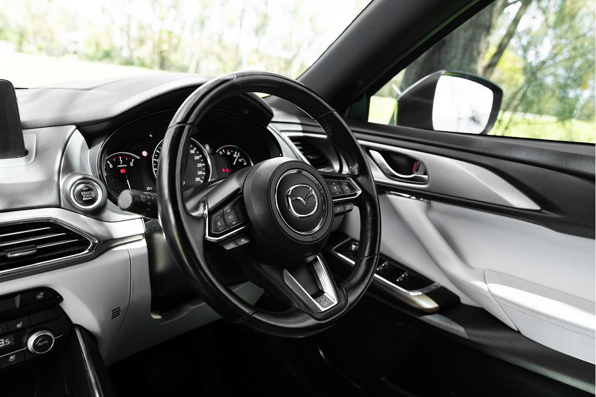 2022 Mazda CX-9 Azami LE TC