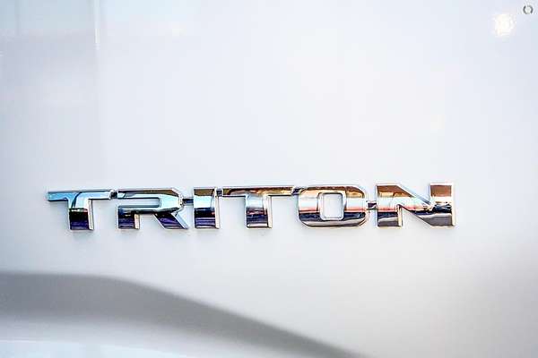 2025 Mitsubishi Triton GSR MV 4X4