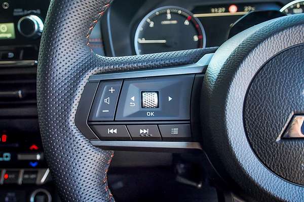 2025 Mitsubishi Triton GSR MV 4X4