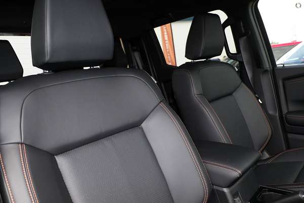 2025 Mitsubishi Triton GSR MV 4X4