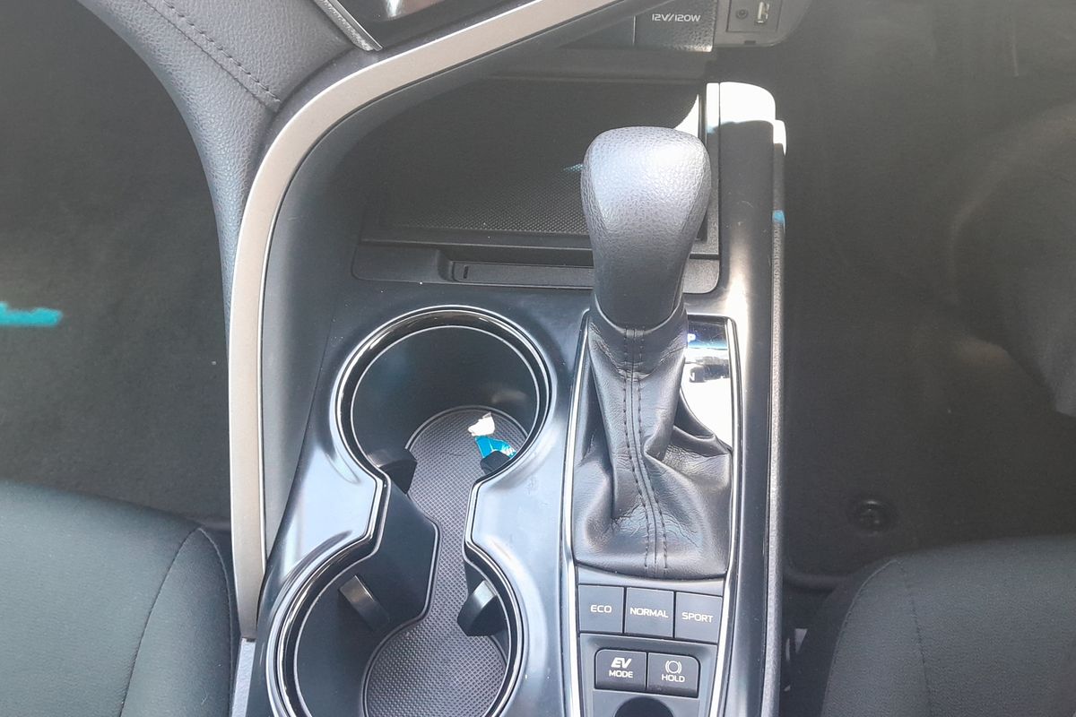 2020 Toyota Camry Ascent