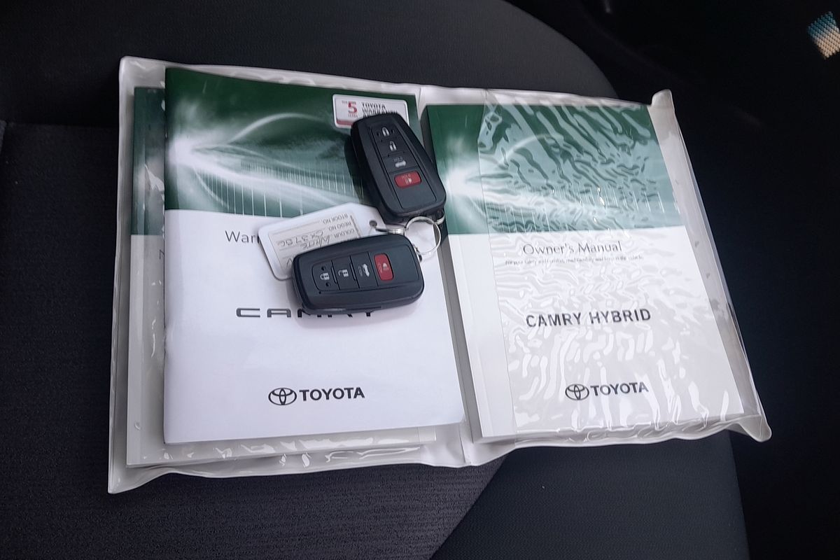 2020 Toyota Camry Ascent