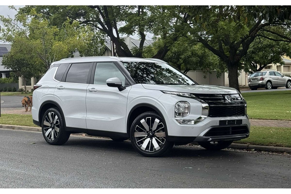 2025 Mitsubishi Outlander Aspire ZM