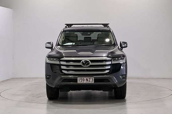 2022 Toyota Landcruiser Sahara FJA300R