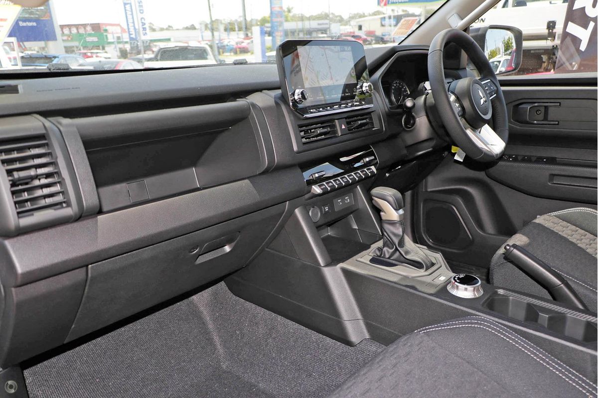 2025 Mitsubishi Triton GLX-R MV 4X4